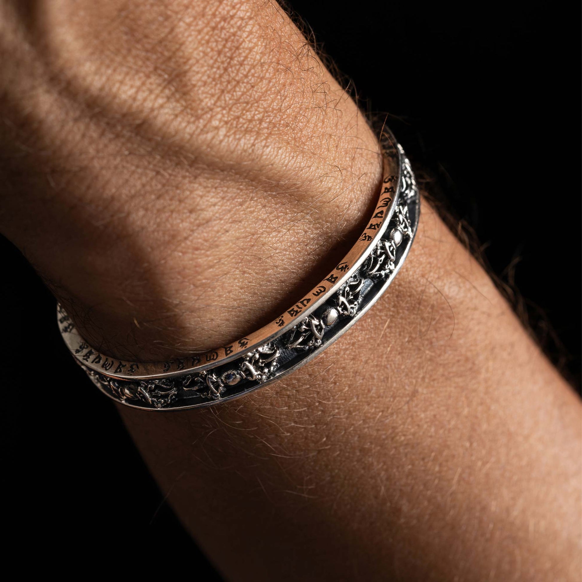 Basel  Ancient Silver Bangle Bracelet 7