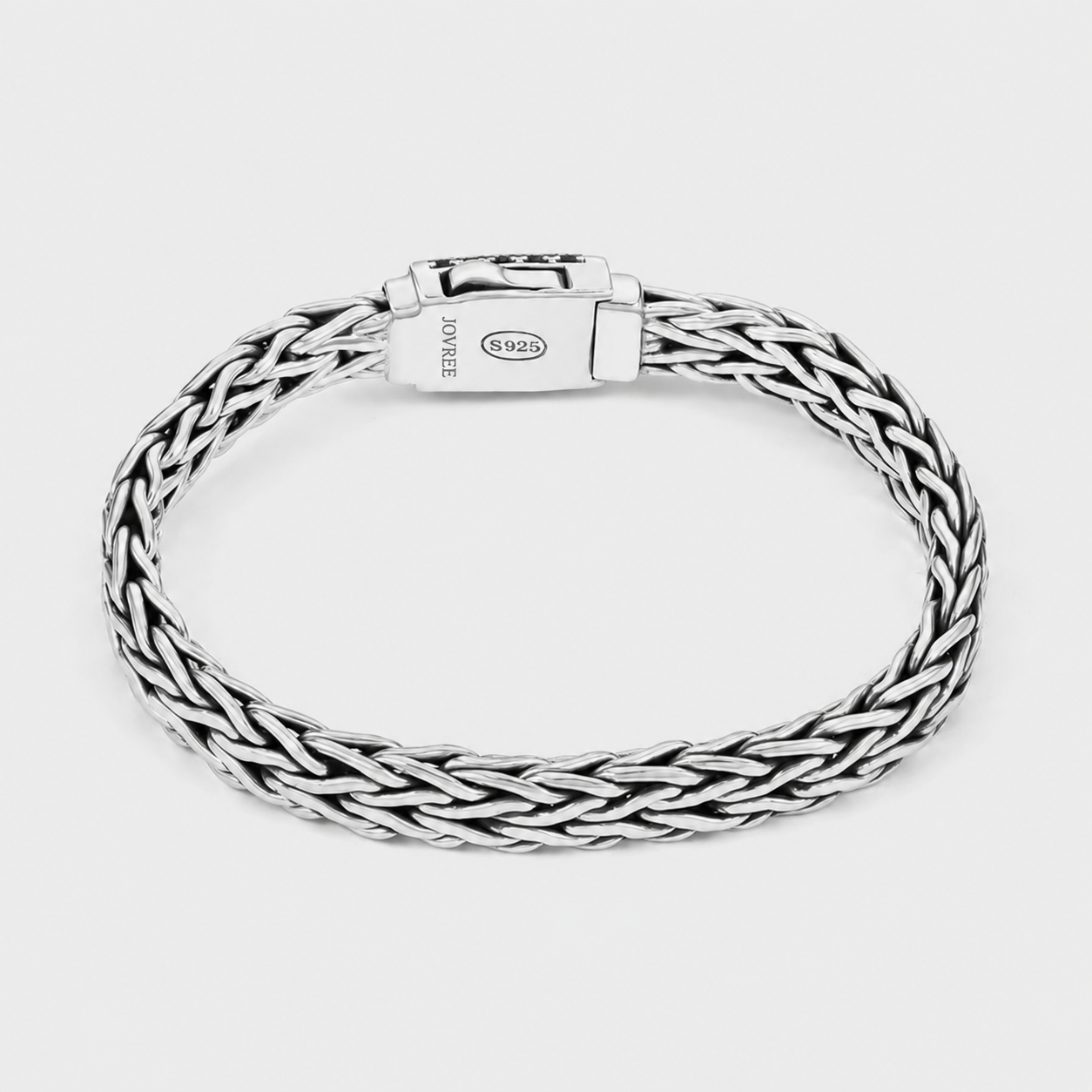 Torro – Handmade Silver Woven Bracelet