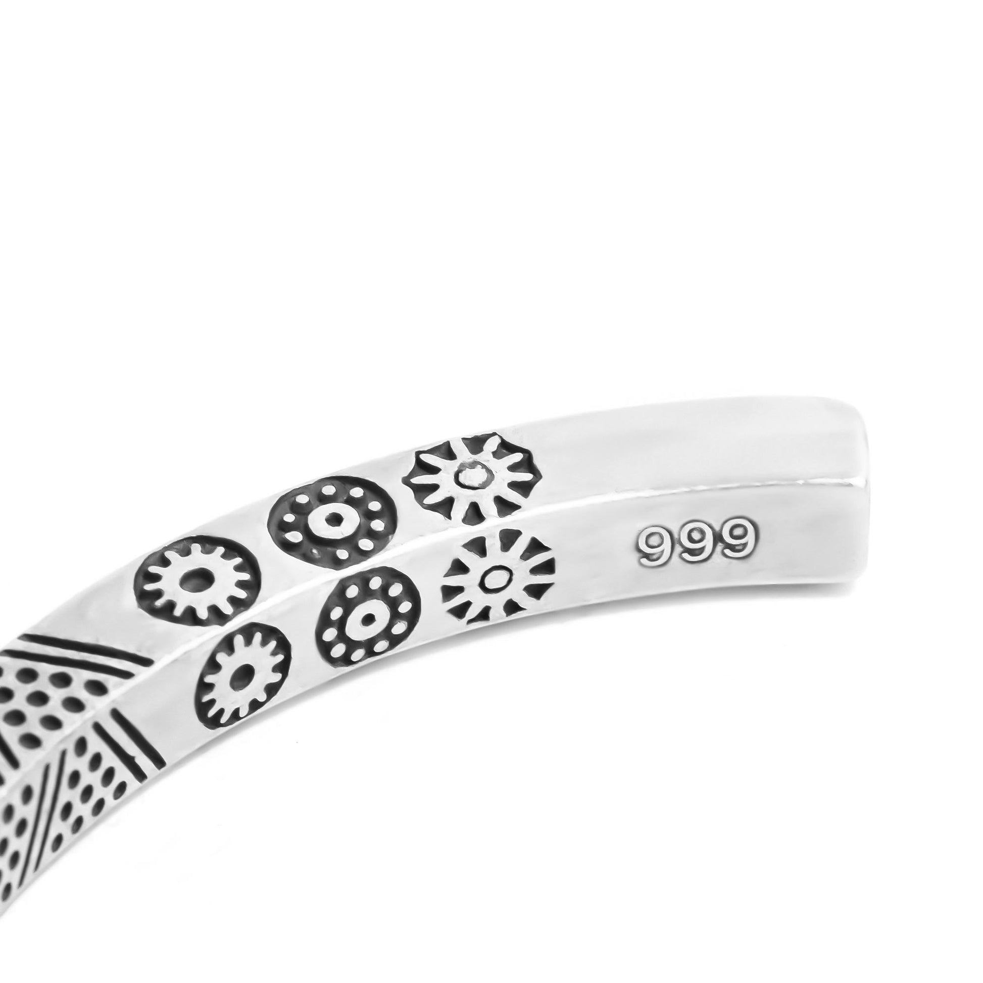 Como  Silver Bangle Bracelet 4